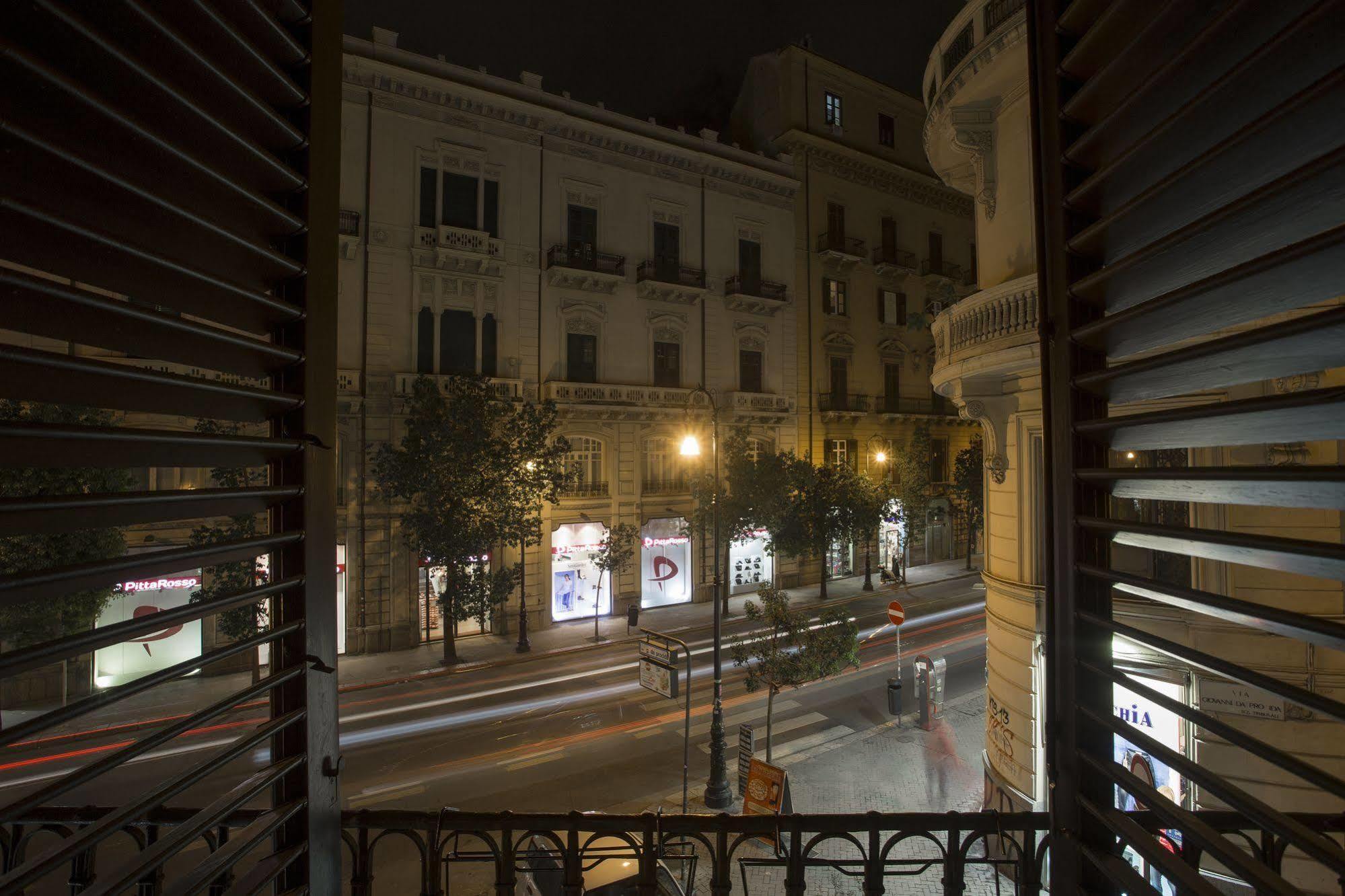 Aquarooms Luxury Suites Palermo Exterior photo